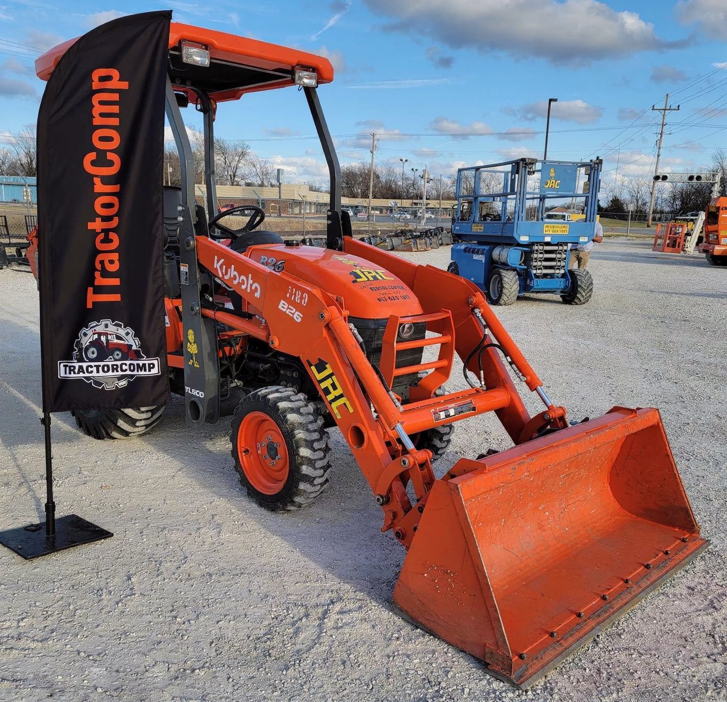 2020 Kubota B26 MFWD Tractor Loader Backhoe - Image 1